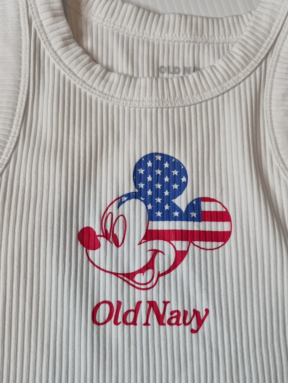 Old Navy x Disney Girl's Size 8 Set